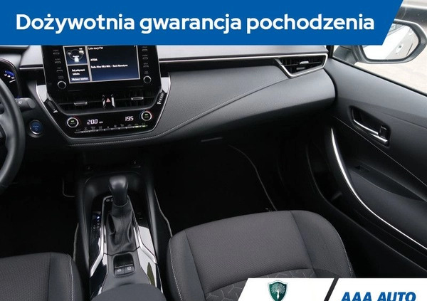 Toyota Corolla cena 89000 przebieg: 41820, rok produkcji 2019 z Kowary małe 137